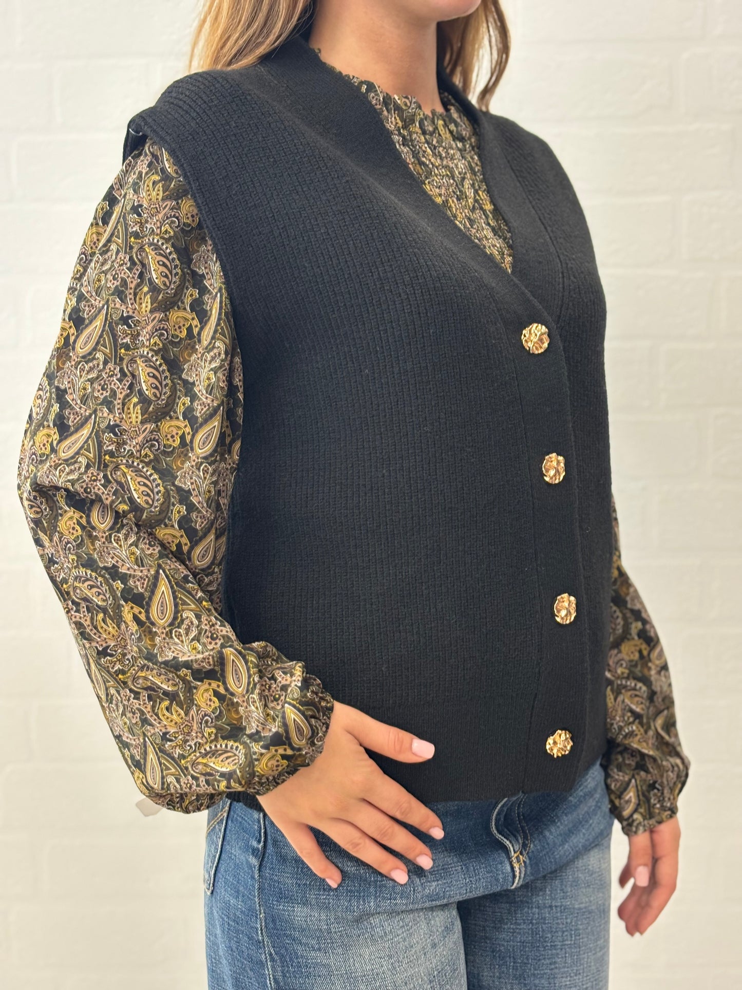 Molly Bracken Gilet in maglia collo V NERO