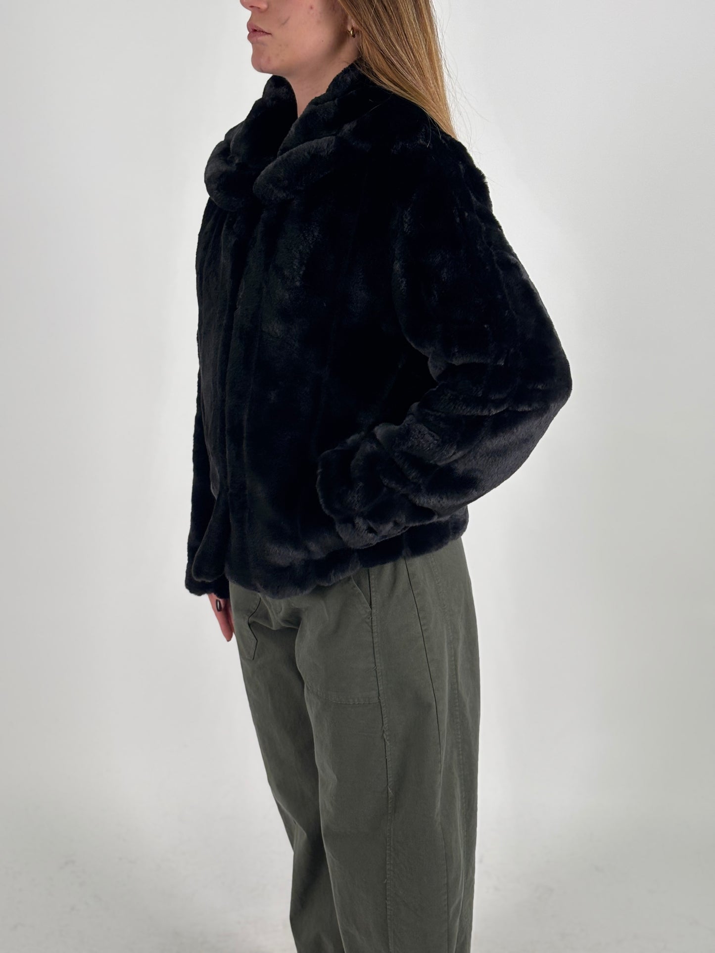 Guess Pelliccia corta sintetica NERO