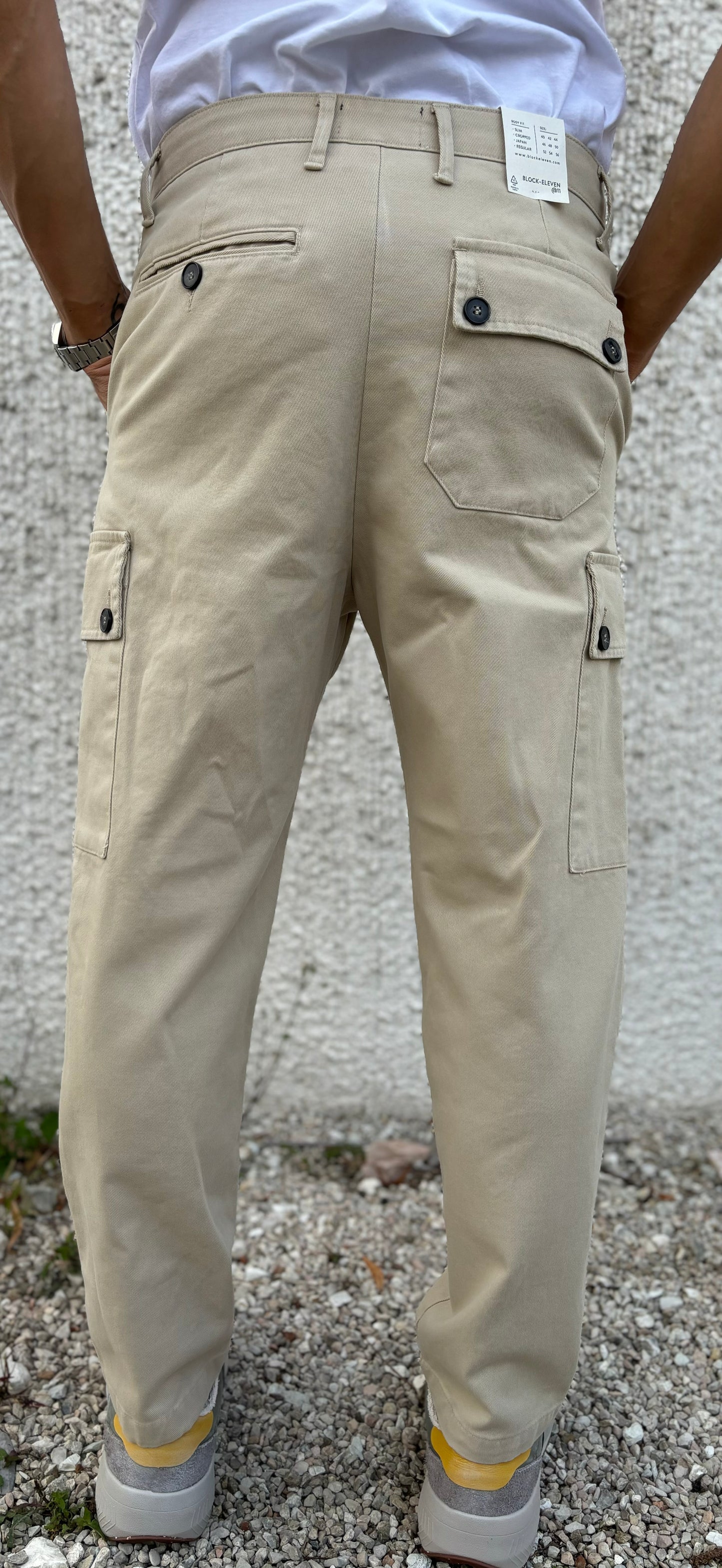 BL11 Pantalone cargo tasconato BEIGE