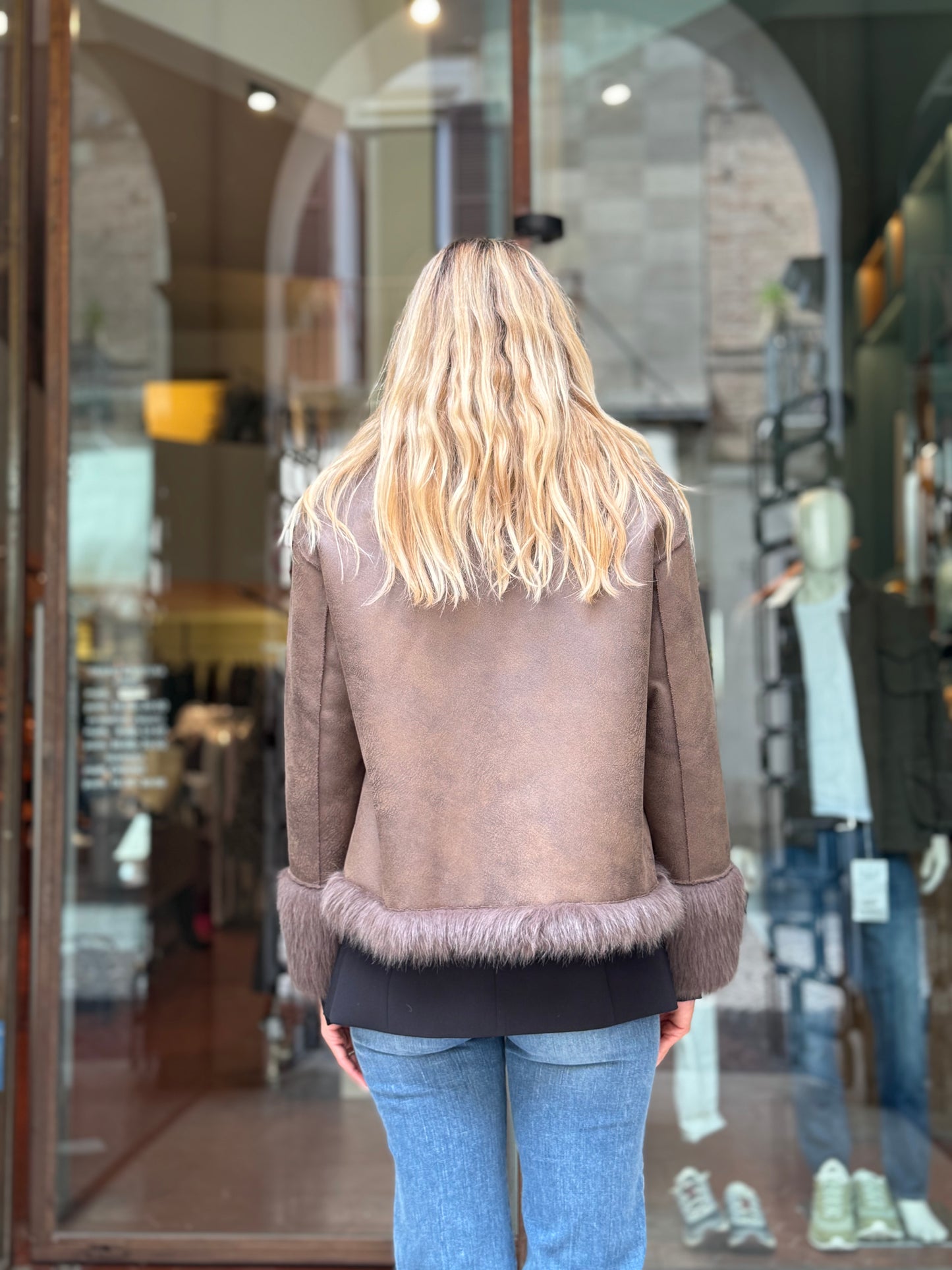 Betta Corradi Ecomontone reversibile in ecopelliccia MARRONE