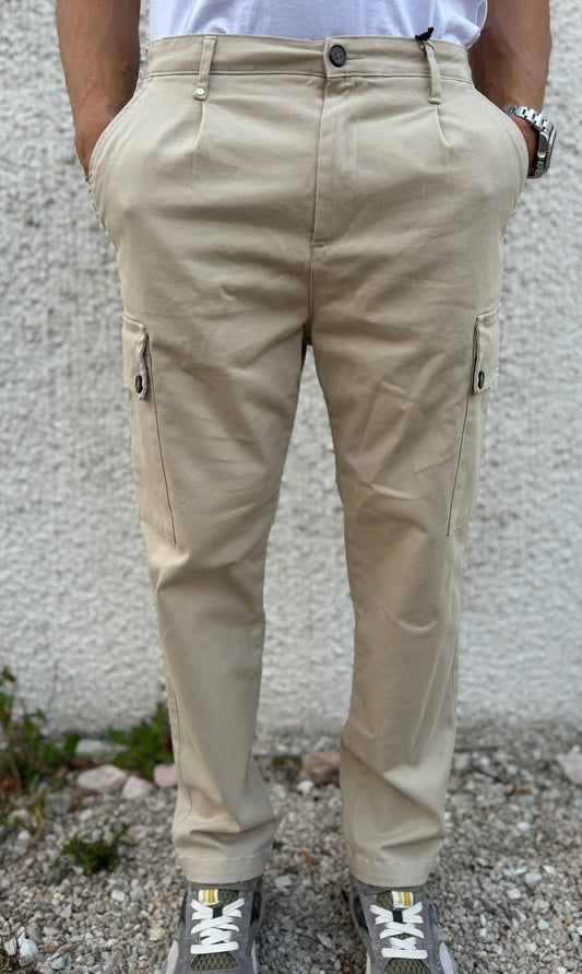 BL11 Pantalone cargo tasconato BEIGE