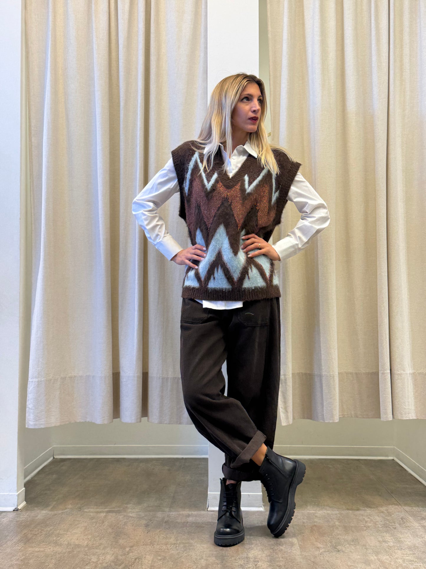 Tensione In Gilet V laminato fantasia MARRONE