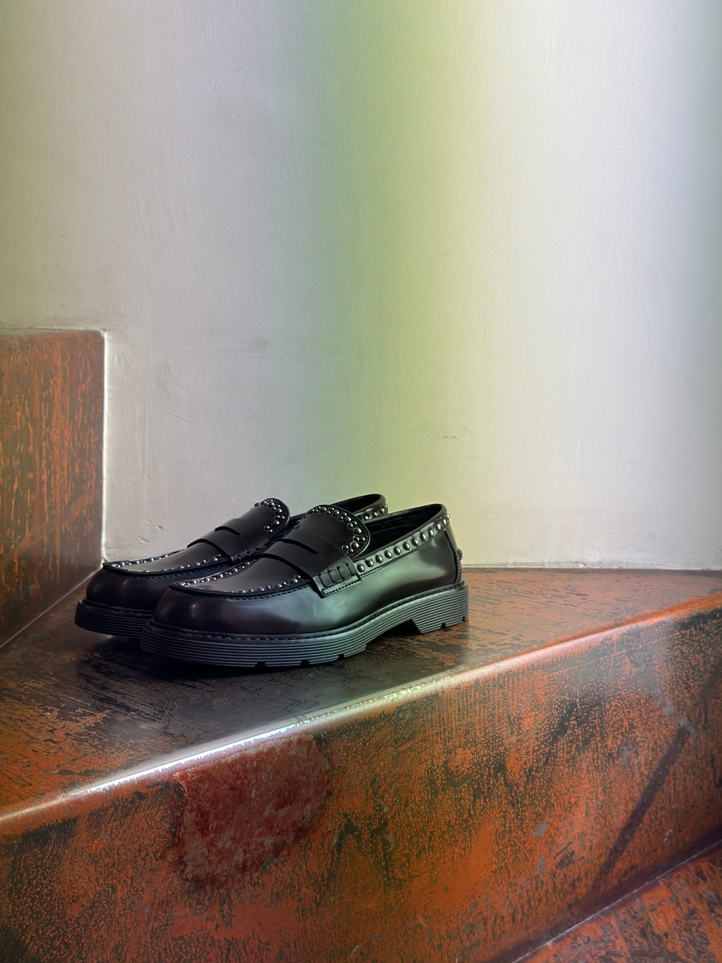 Ovyè mocassino  con borchie Moro