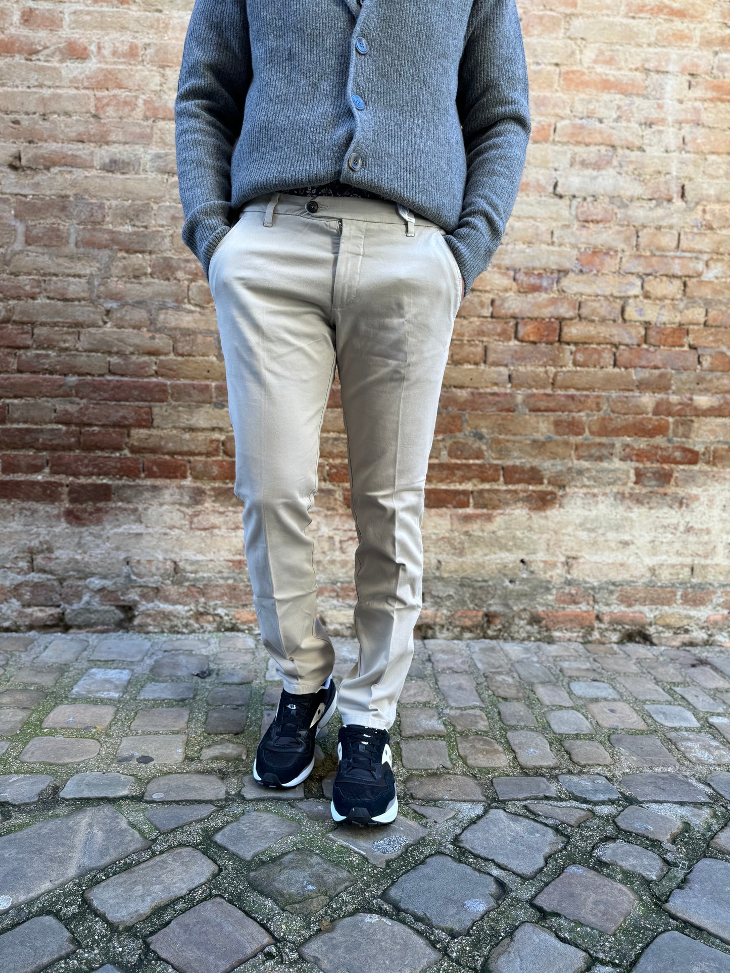 Roy Roger's Pantalone New Rolf C870 in gabardina GHIACCIO