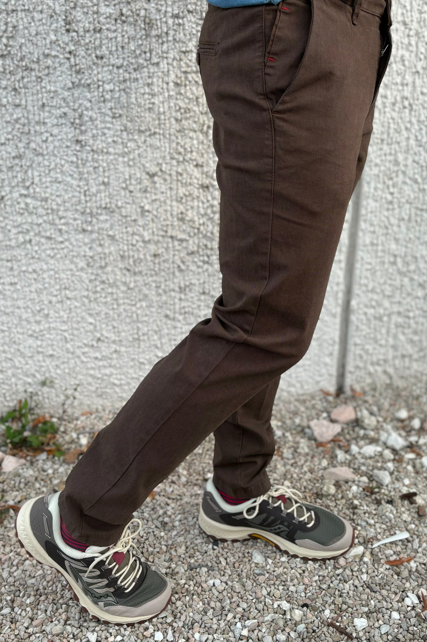 Squad Pantalone chino tessuto operato MARRONE