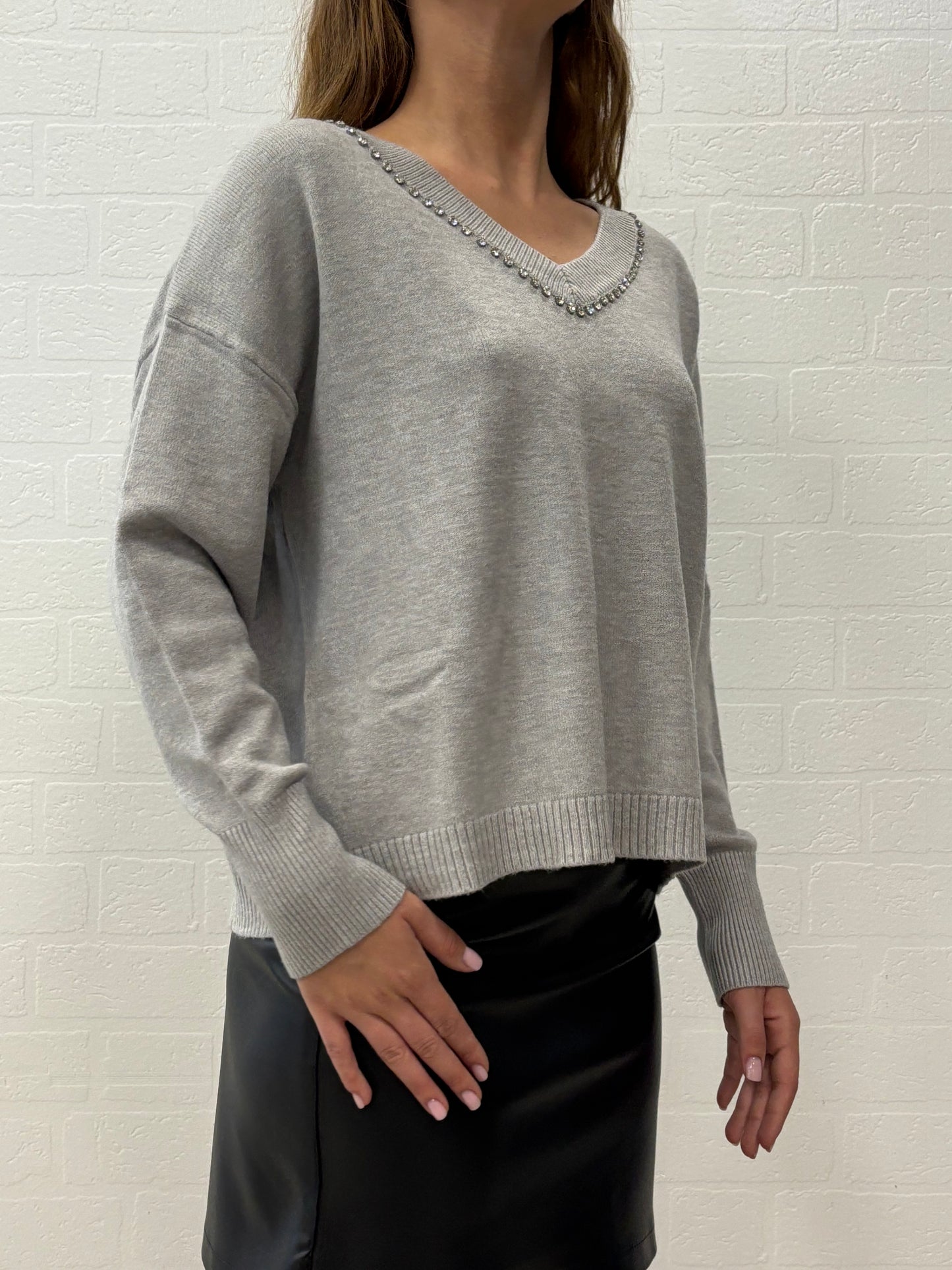 Griffai Maglia over con paillettes argento collo V PERLA