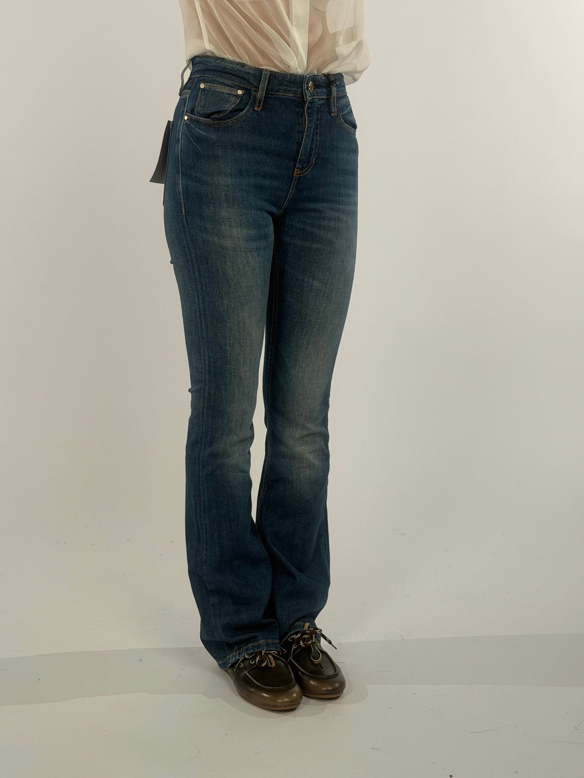 Jeans a zampa