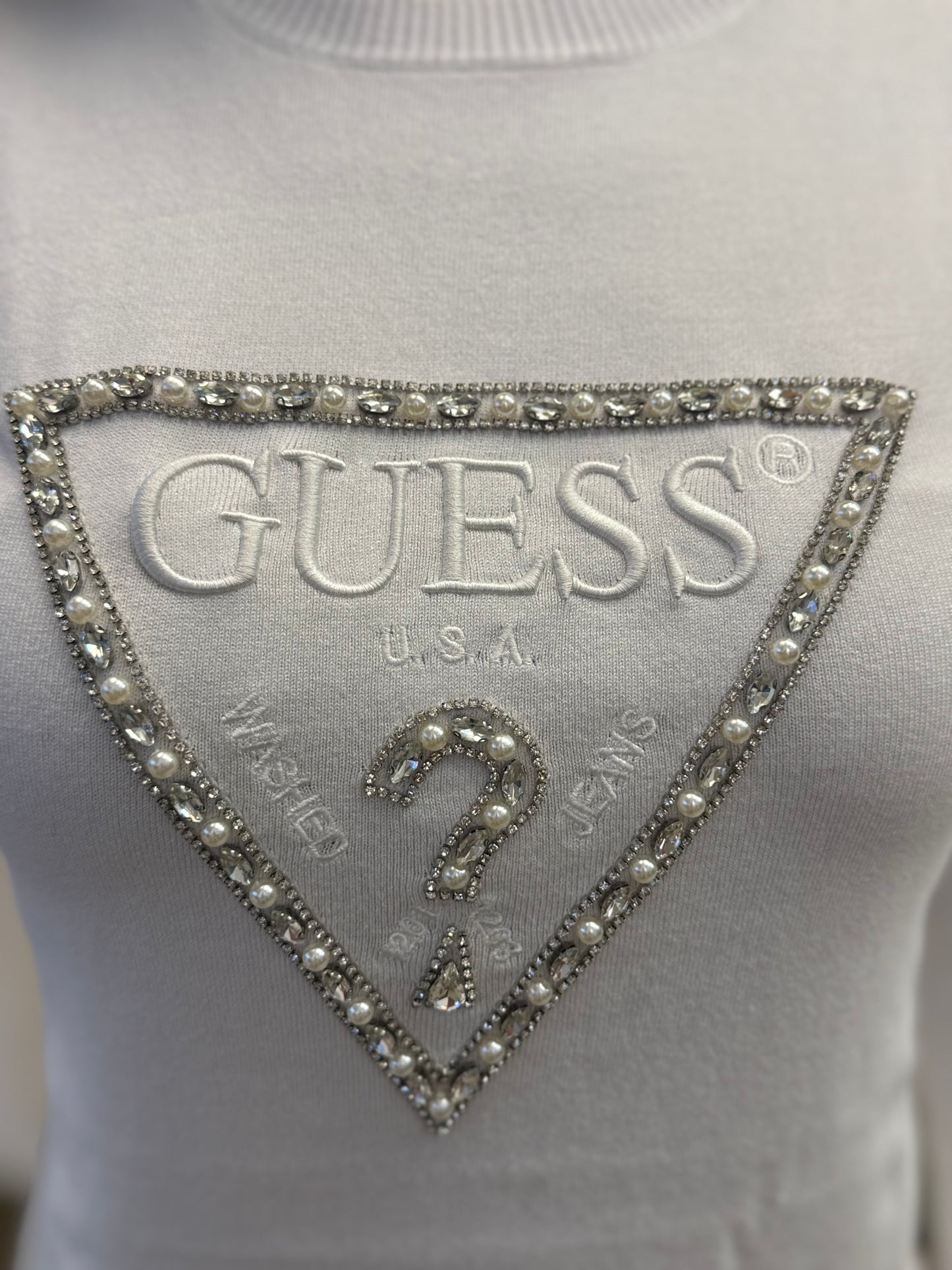 Guess Maglia girocollo con logo frontale con strass BIANCO