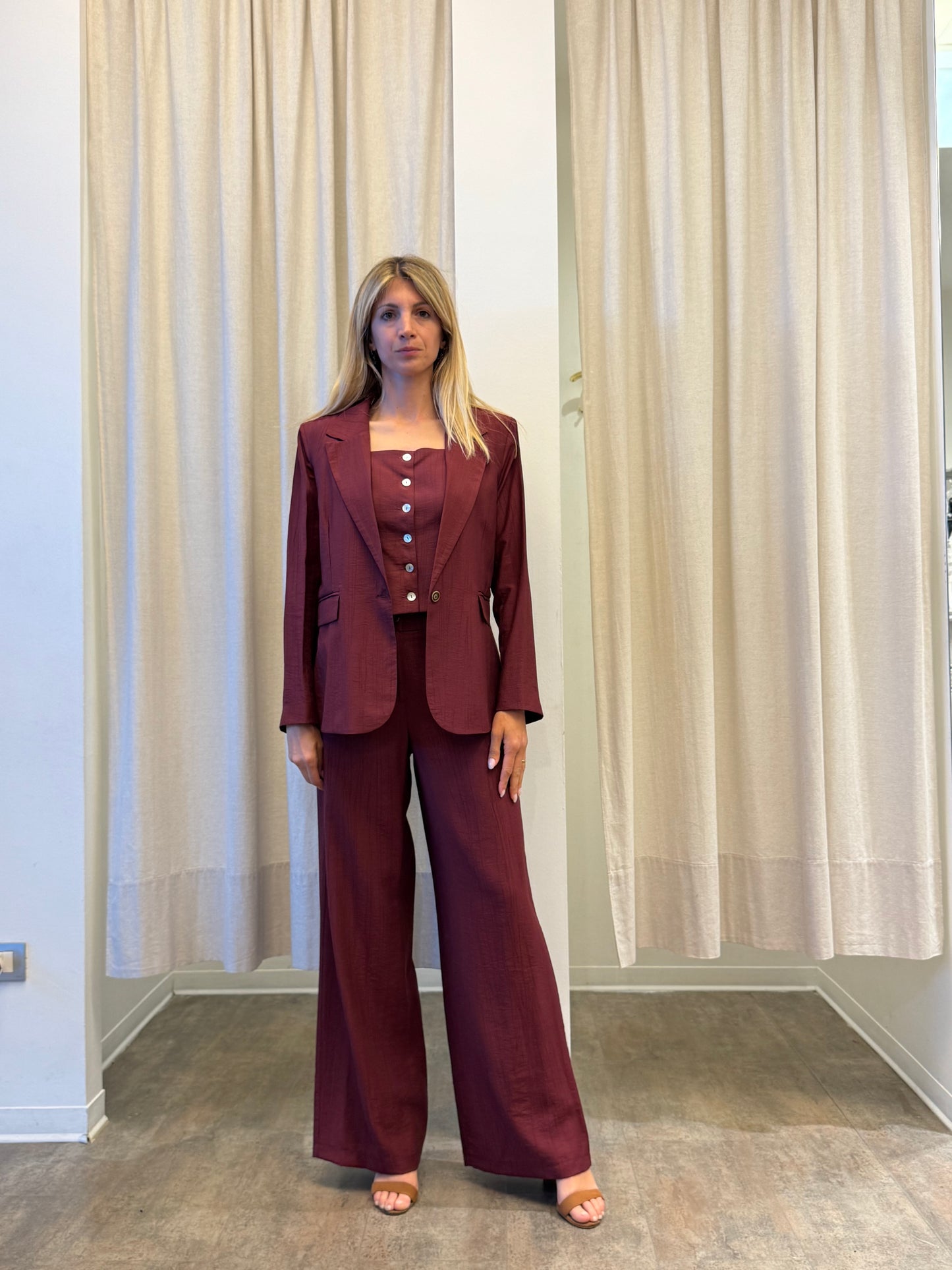 Tensione completo con pantalone BORDEAUX