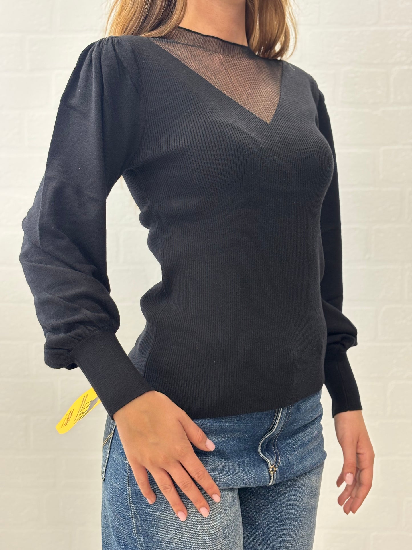 Molly Bracken Maglia girocollo con tulle effetto collo V NERO