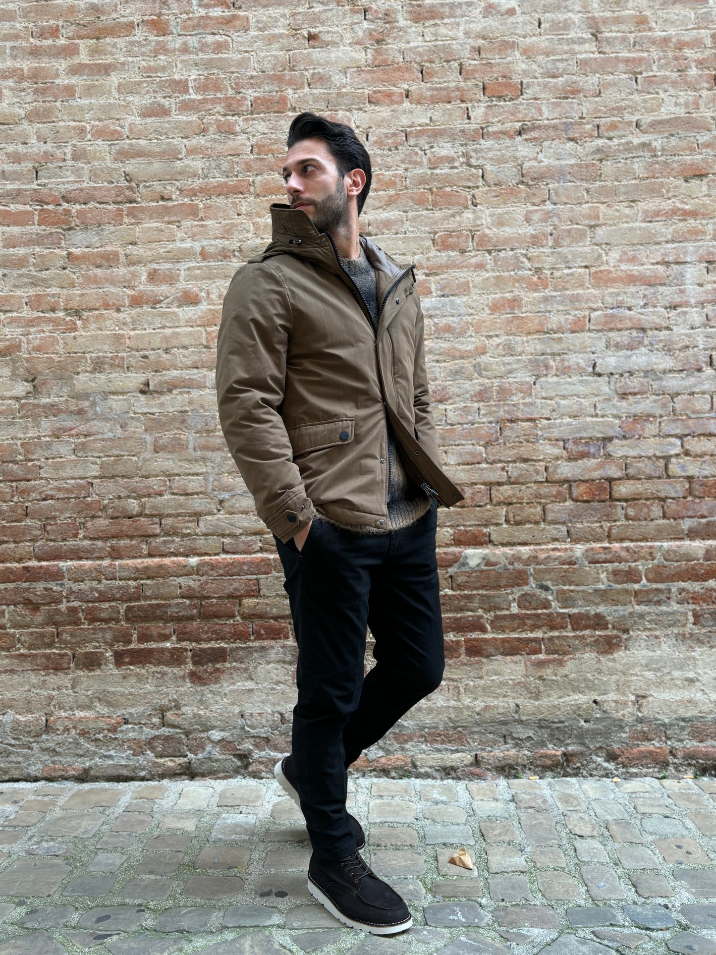 Heskimo Parka corto con tasche pattina frontali e cappuccio TABACCO