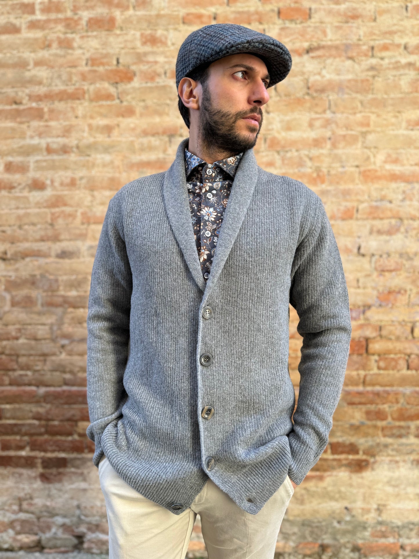 Retrois Cardigan con bottoni monopetto collo revers GRIGIO