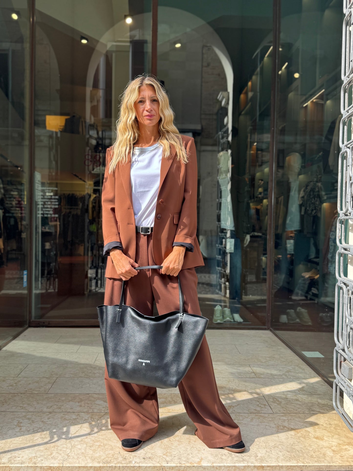 PATRIZIA PEPE T-shirt m/m laminata argento BIANCO