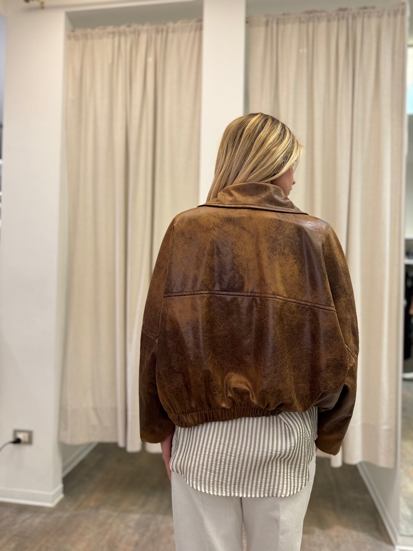 Haveone giubbino doppiopetto ecopelle martellato over MARRONE