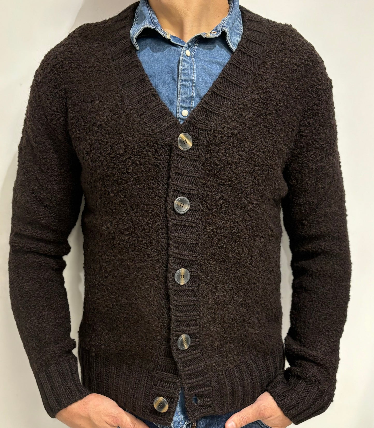 Retois Cardigan misto lana effetto teddy con bottoni scollo v MARRONE