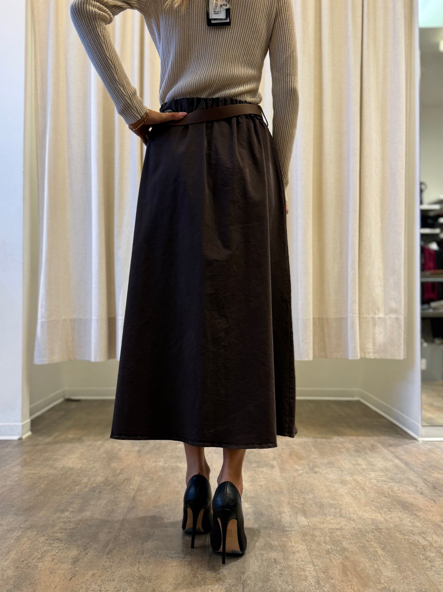 Tensione In Gonna lunga in cotone con cintura MARRONE