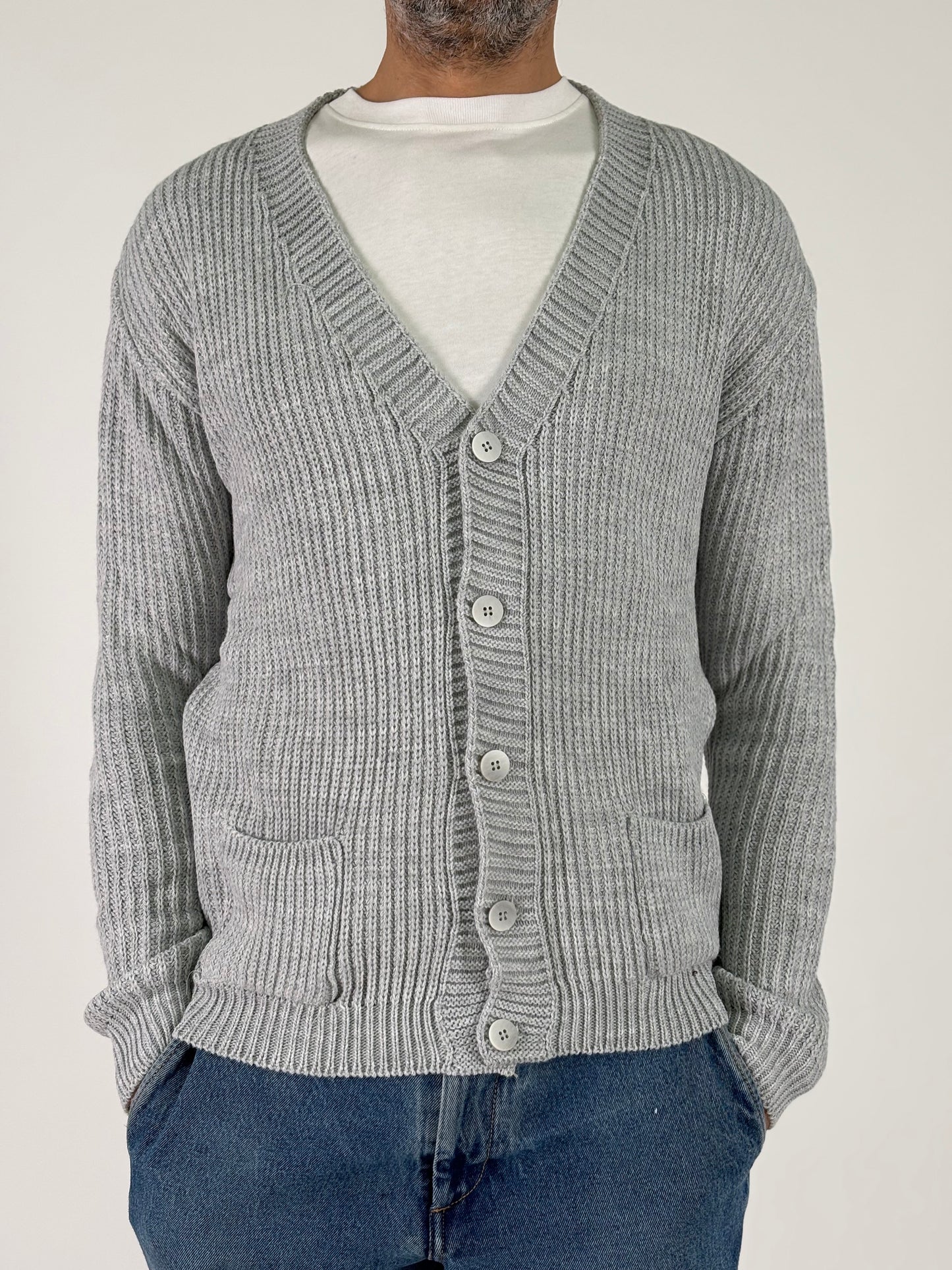 BL11 Cardigan collo V con tasche GRIGIO