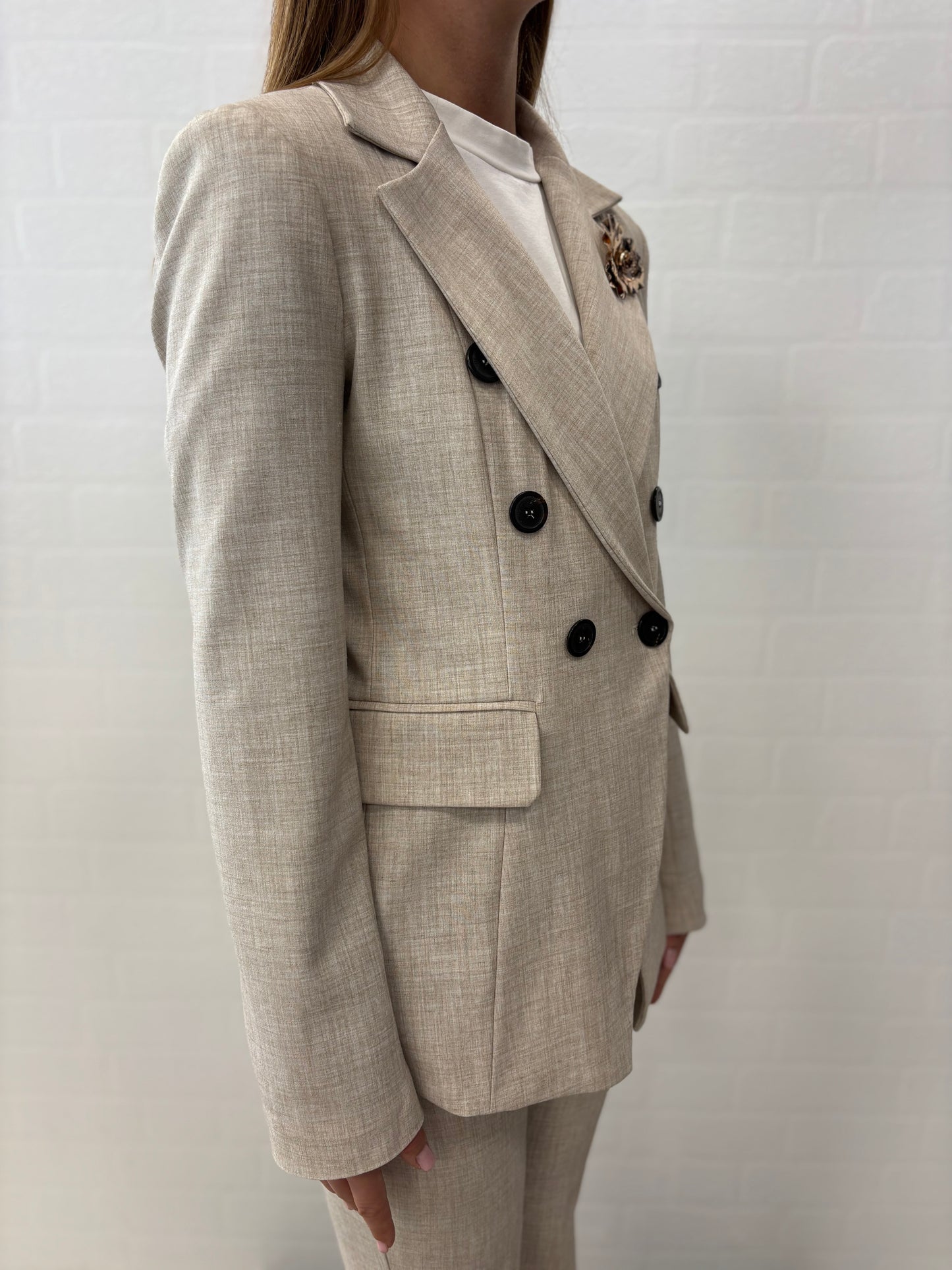 Maryley Giacca doppiopetto con spilla oro BEIGE