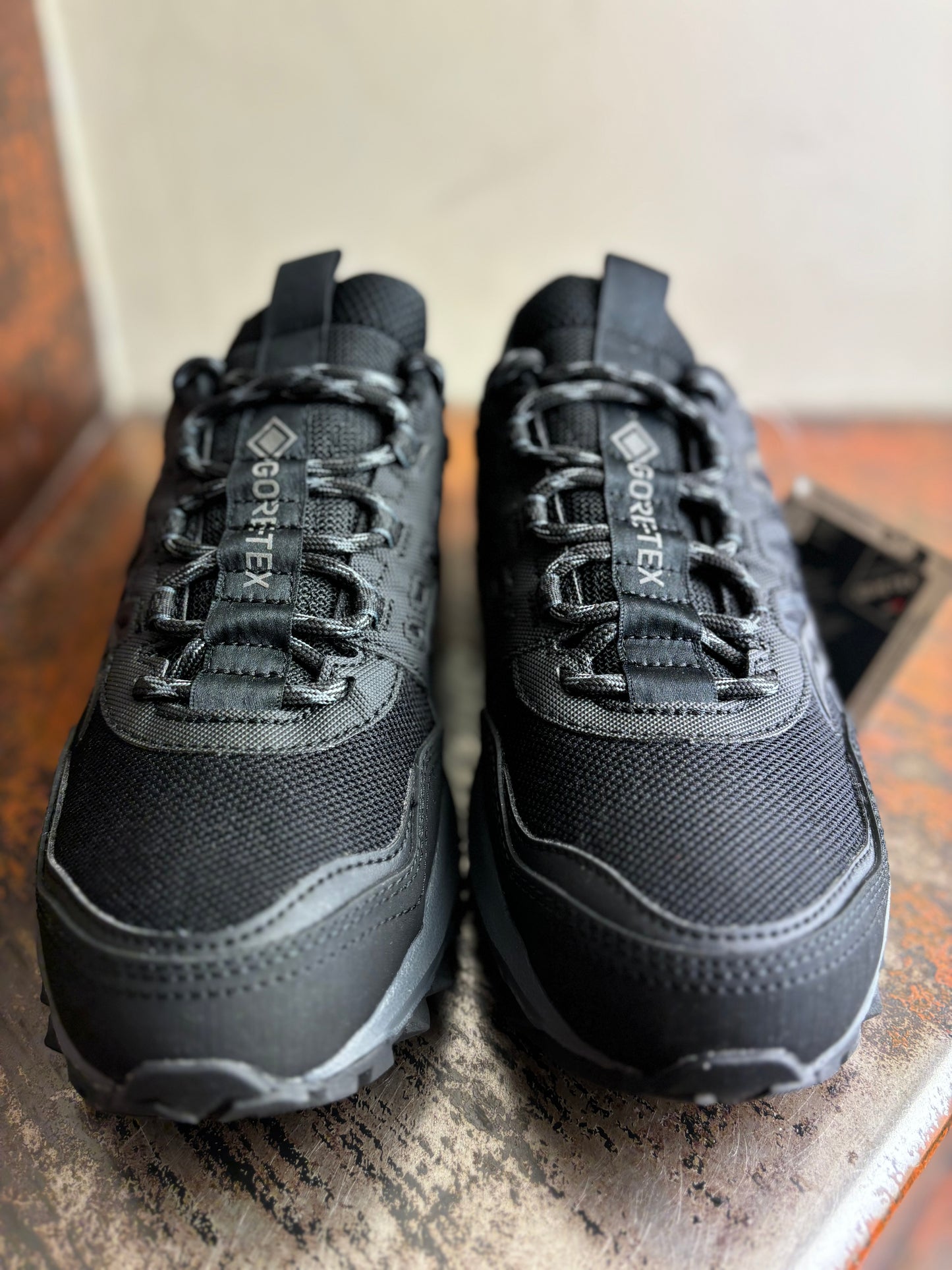 Saucony Grid Peak Goretex 100% impermeabile