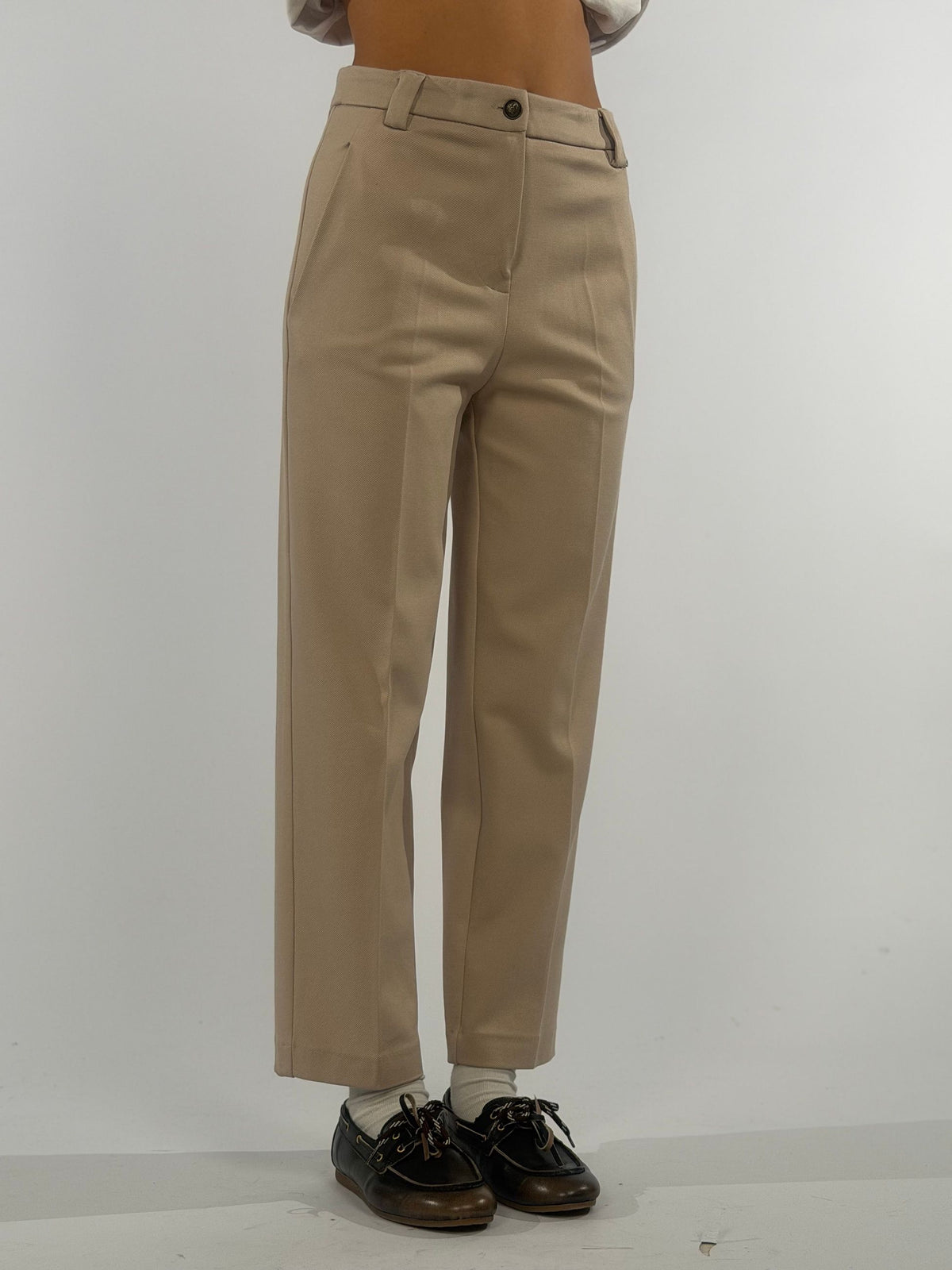 Pantalone sigaretta