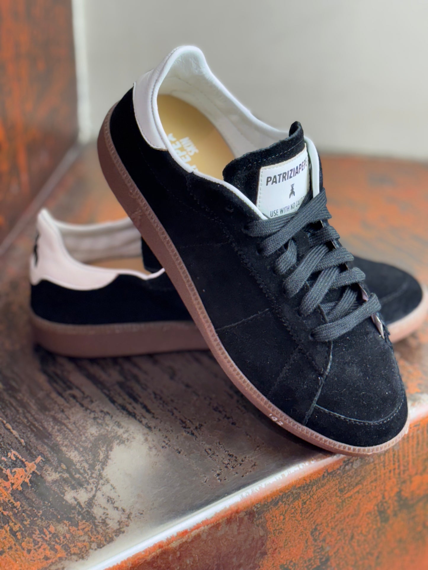 Patrizia Pepe Sneakers scamoscito skin'93 NERO