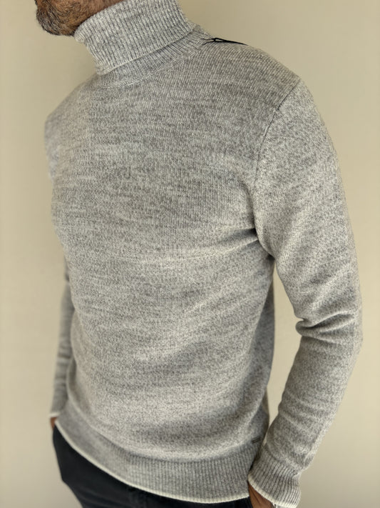 Markup Maglia c/alto con bordature beige nei polsini e in fondo GRIGIO