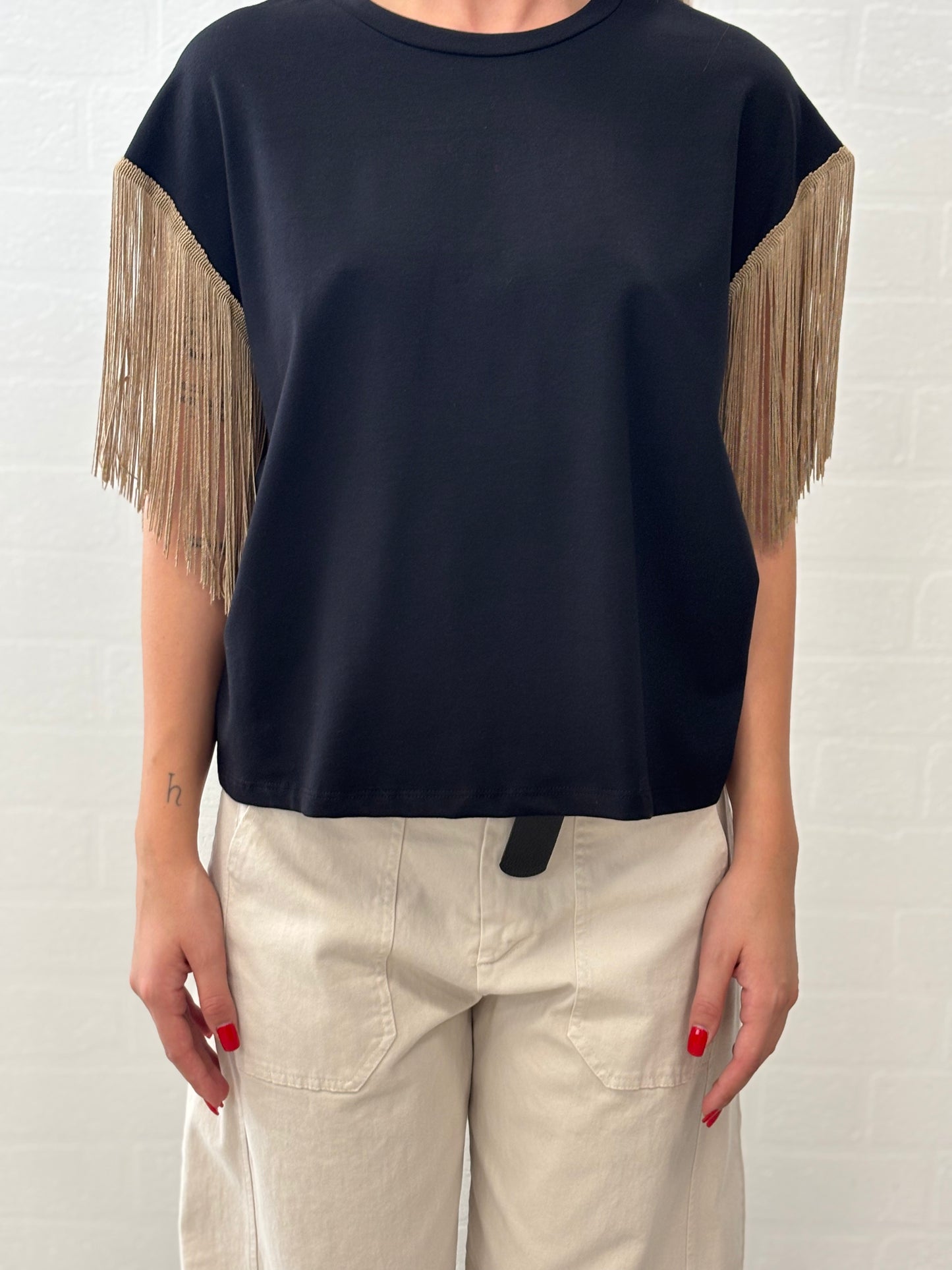 Susy Mix  t-shirt mm con frangia beige NERO