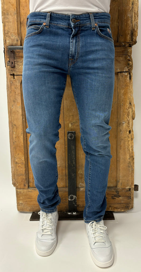 Roy Roger's Jeans lav. medio 517 WASH 81