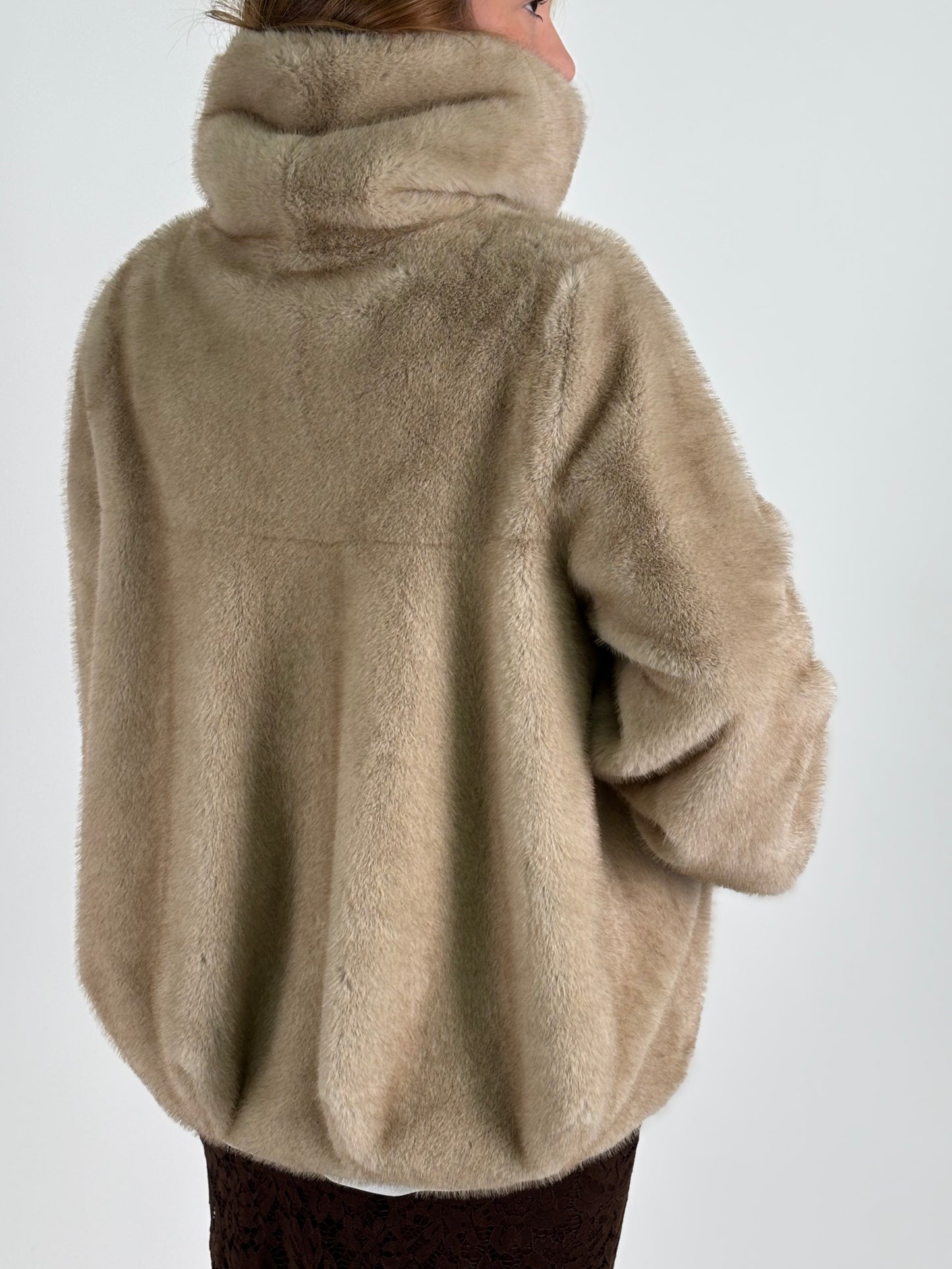 Eco Pelliccia sintetica con zip BEIGE