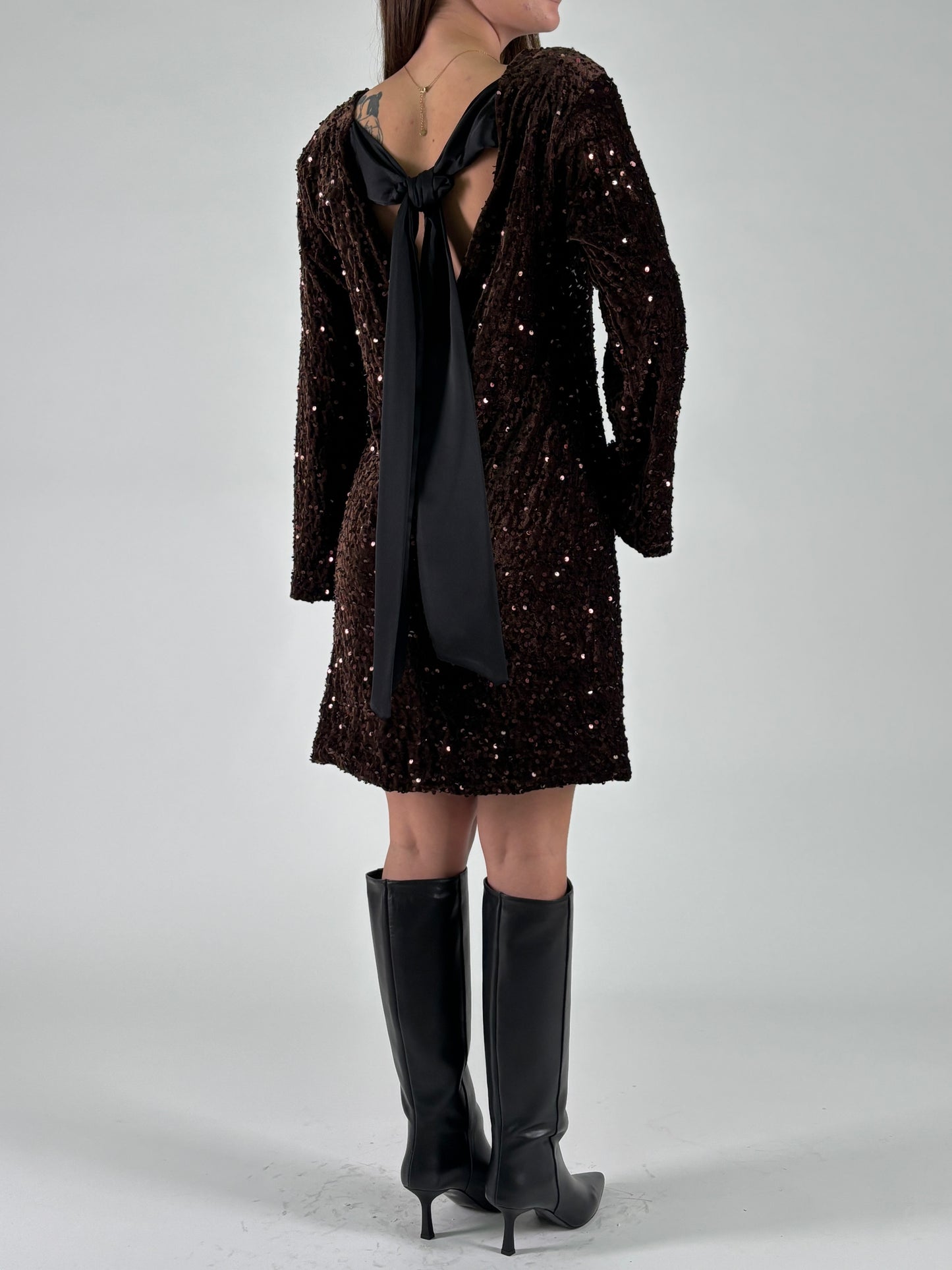 Aglaea Abito corto girocollo ml in paillettes marrone MARRONE