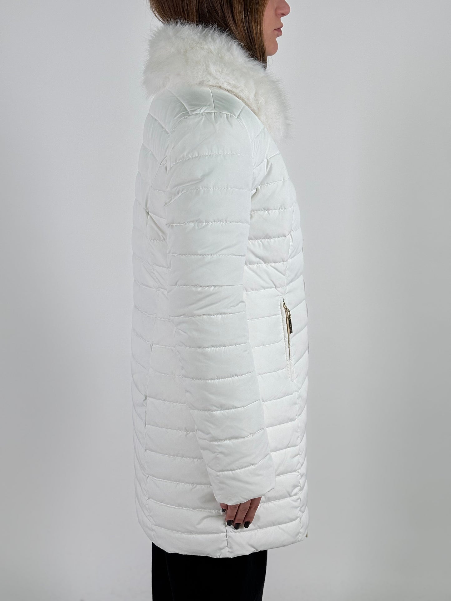 Relish Piumino lungo con colletto in ecopelliccia PANNA