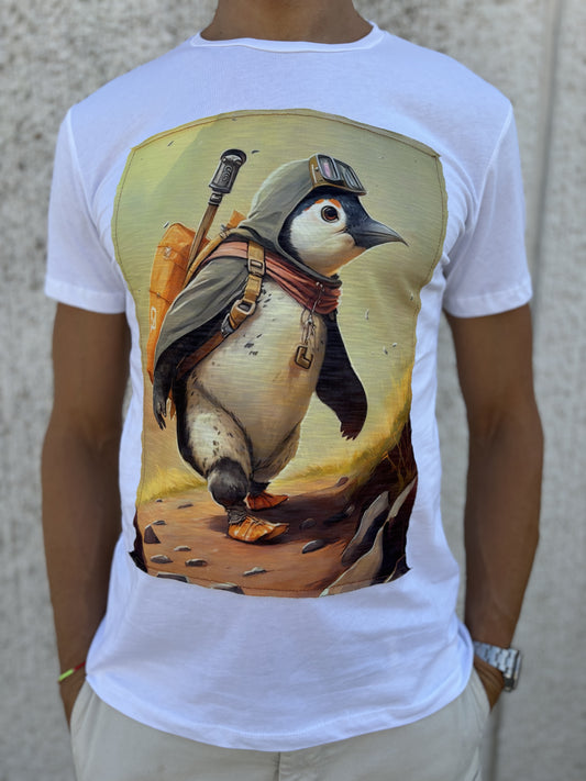 Trepuntonove t-shirt  pinguino esploratore BIANCO