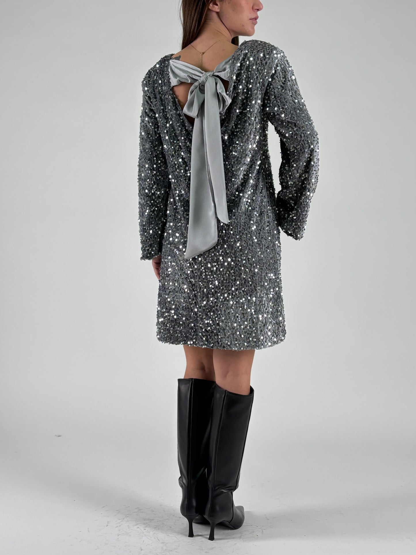 Aglaea Abito corto girocollo ml in paillettes argento GRIGIO