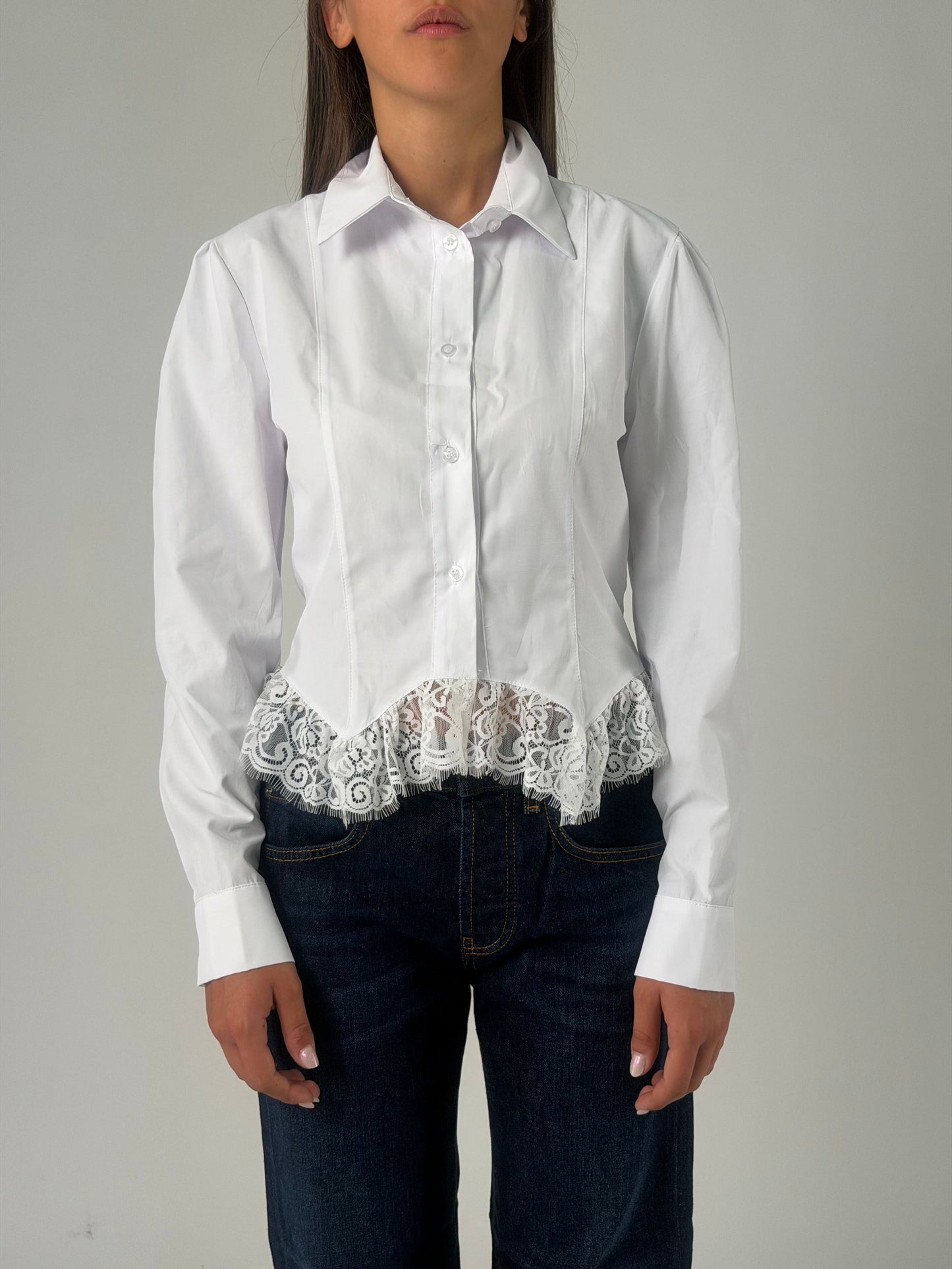 Camicia ml con pizzo in vita