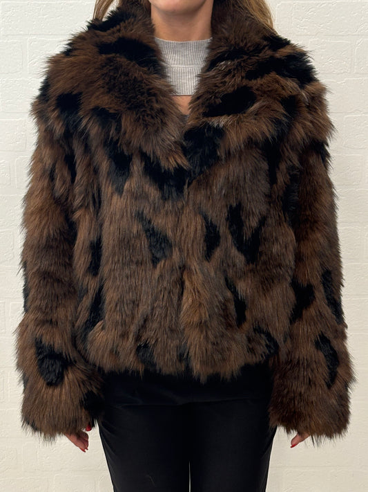 Susy Mix Pelliccia sintetica corta NERO/MARRONE