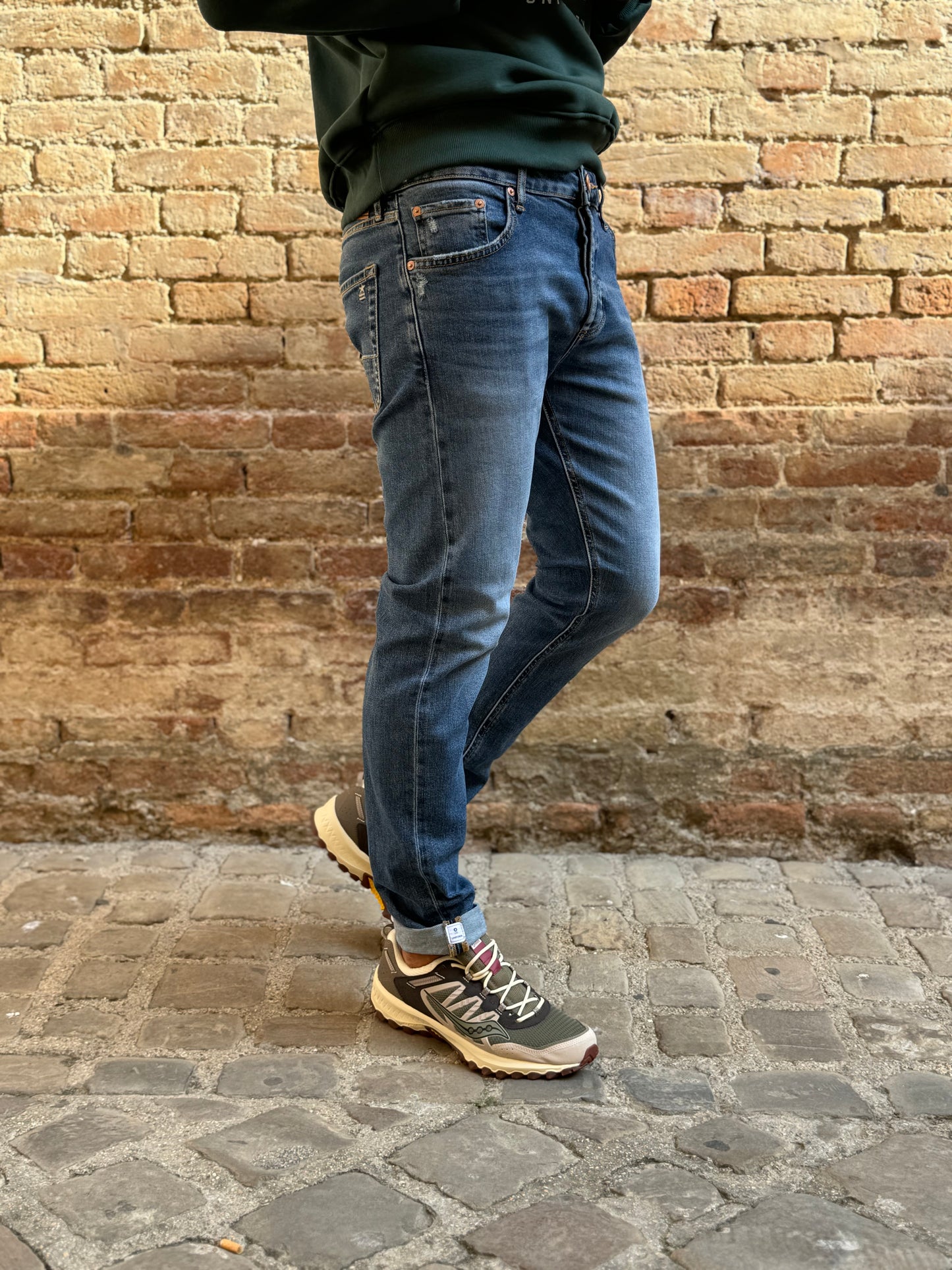 UNIFORM Jeans slim lavaggio chiaro