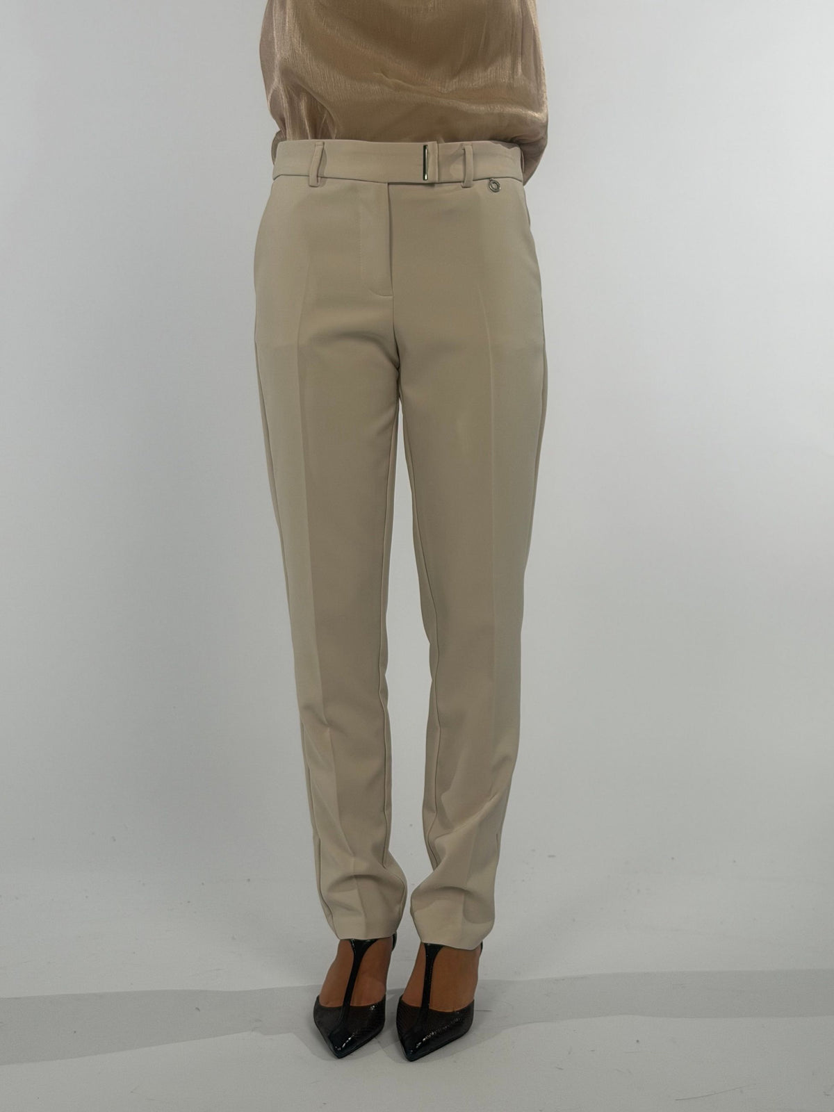 Pantalone sigaretta