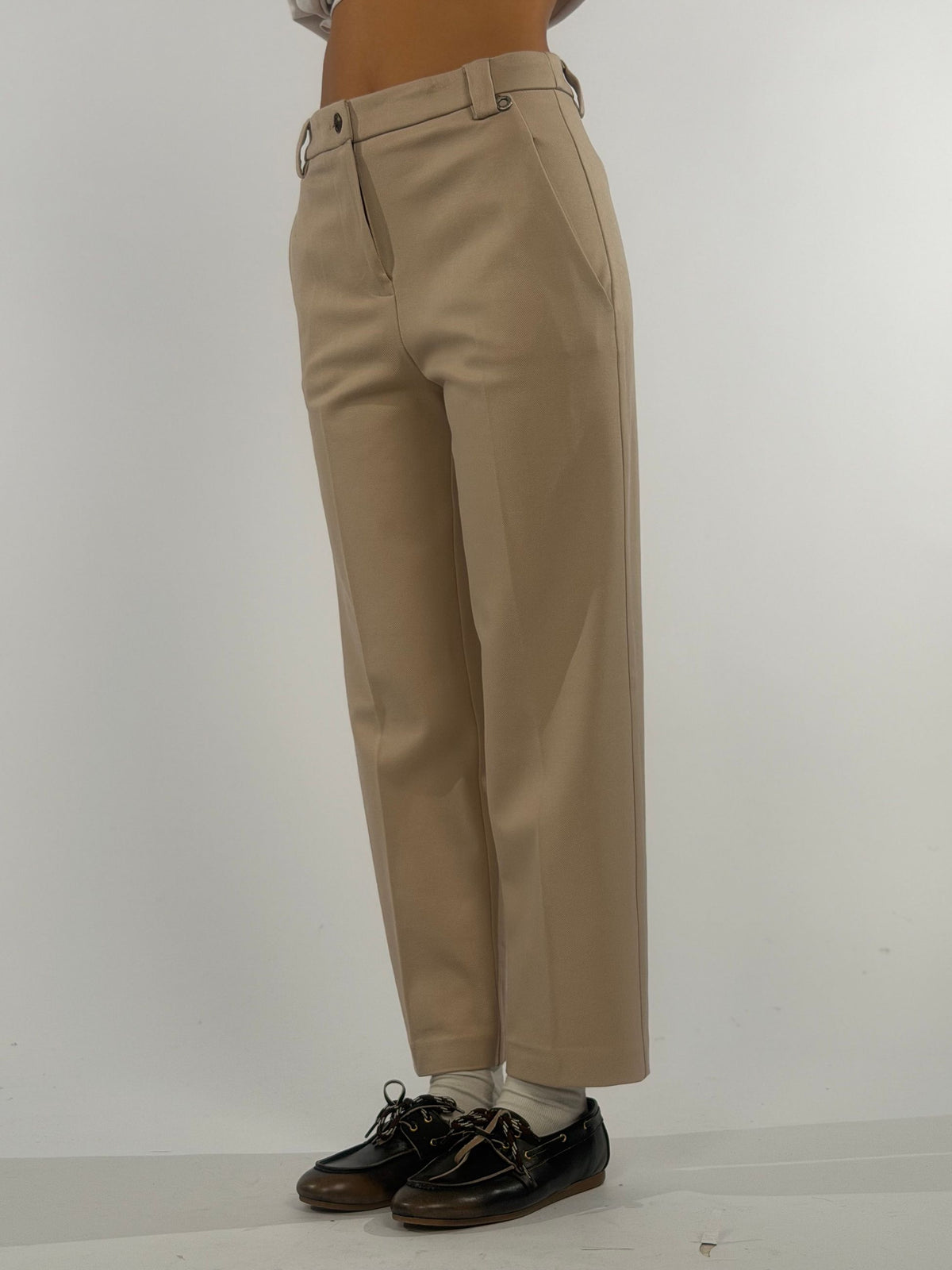 Pantalone sigaretta