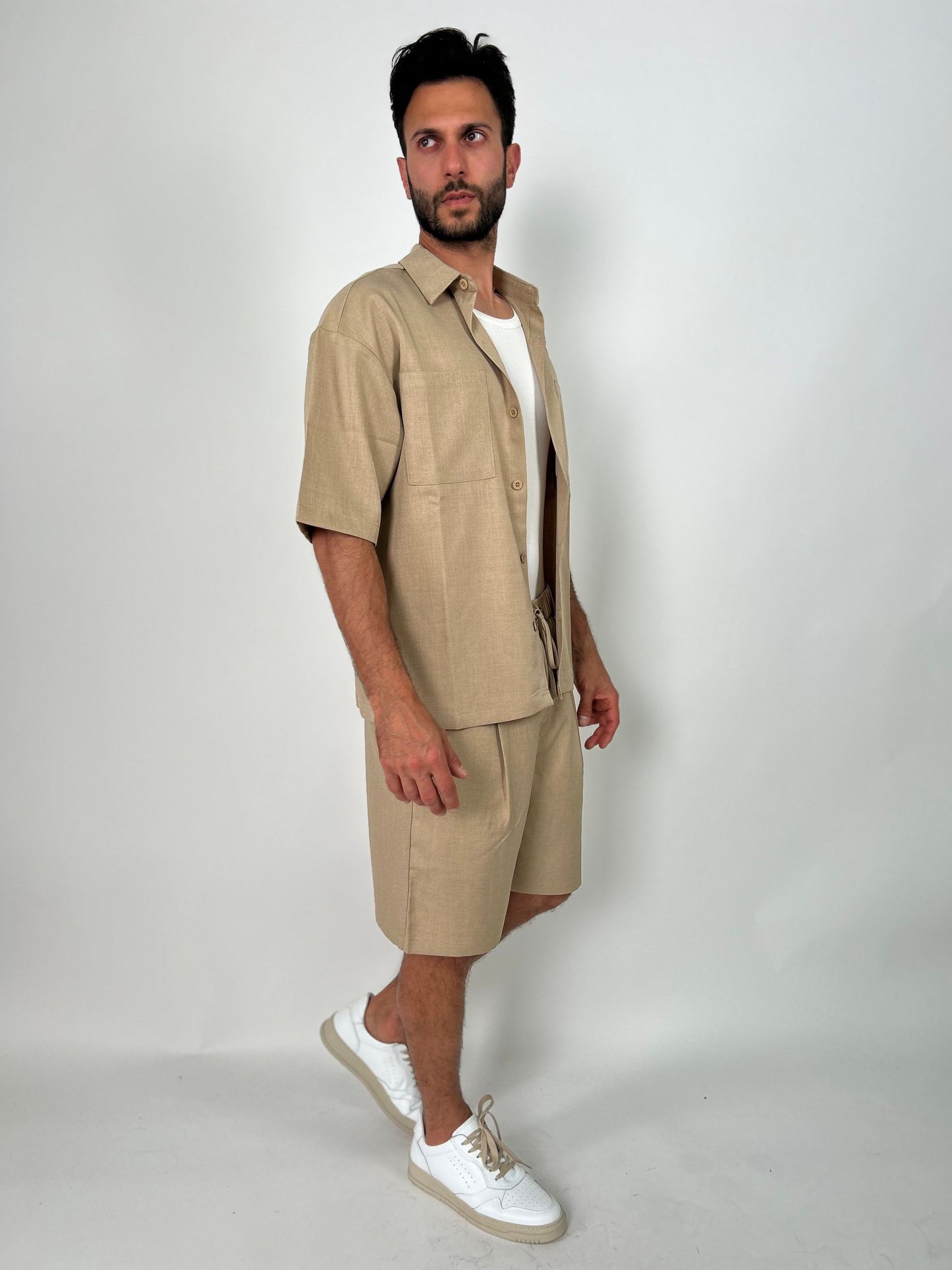 Bermuda con coulisse ed alastico
