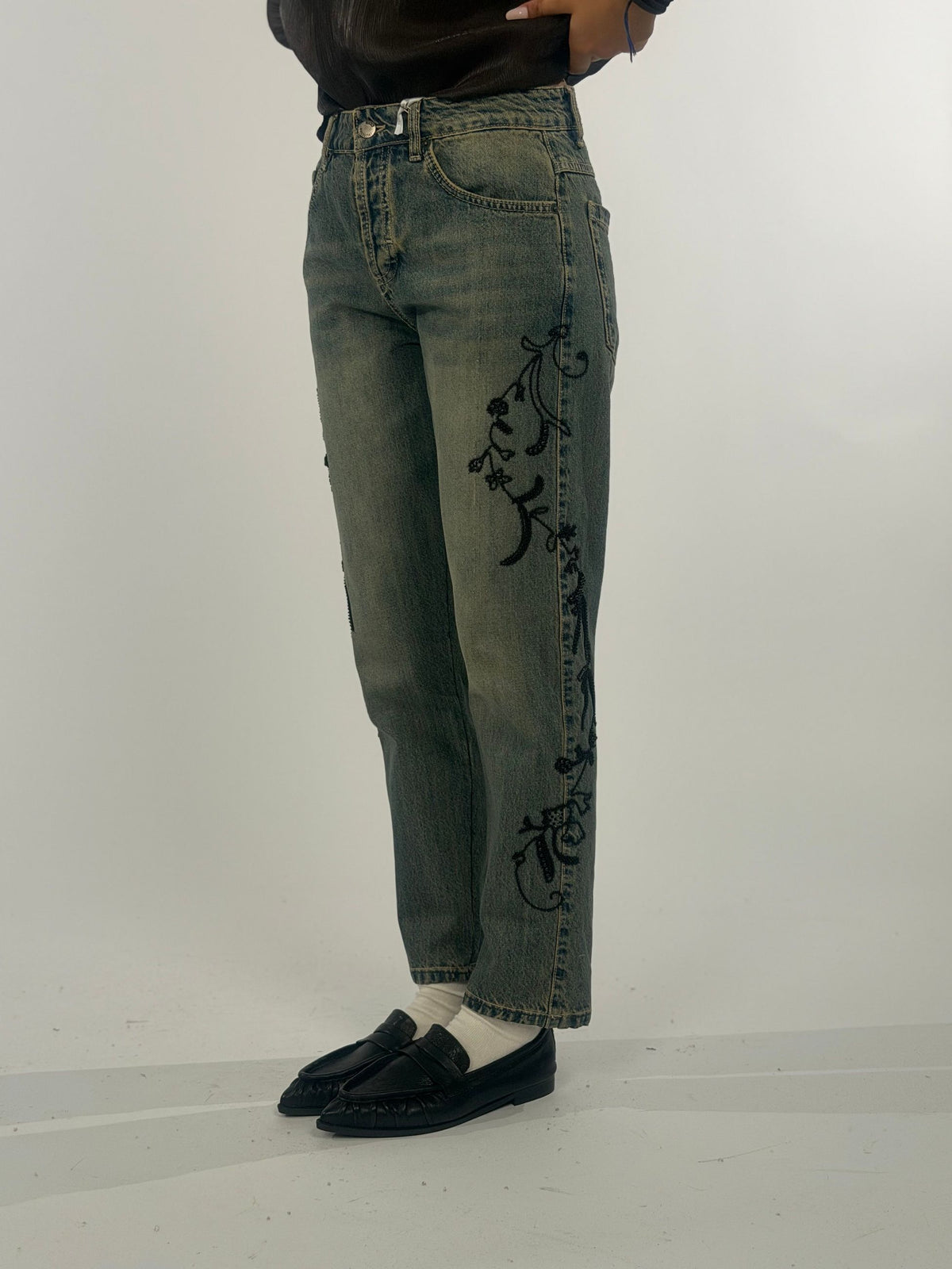 Jeans ricamato