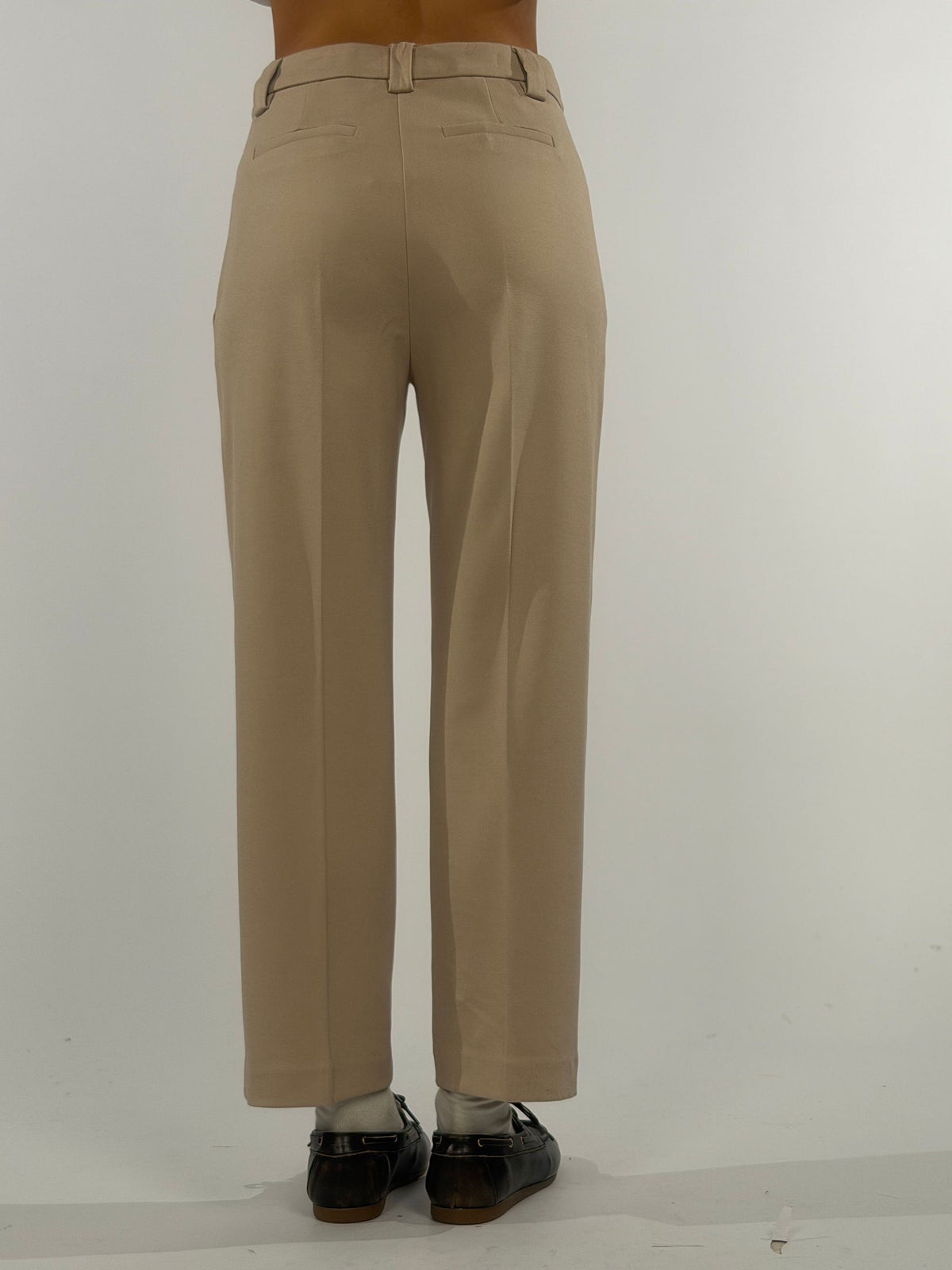 Pantalone sigaretta