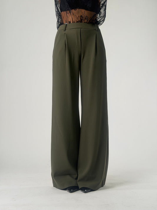 Pantalone palazzo con pences  in viscosa elasticizzata