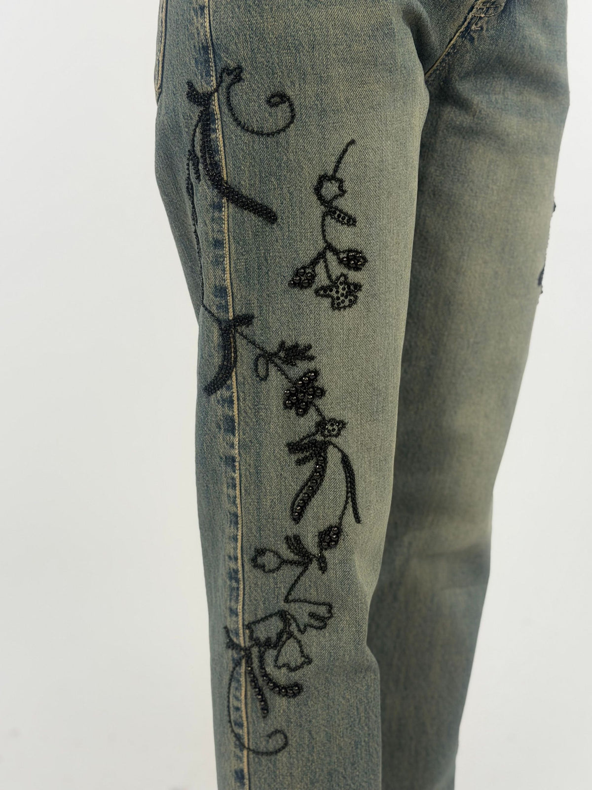 Jeans ricamato
