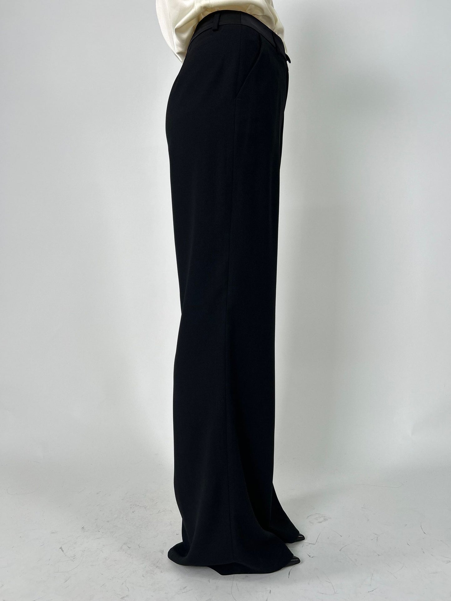 Pantalone palazzo dal tessuto fluido