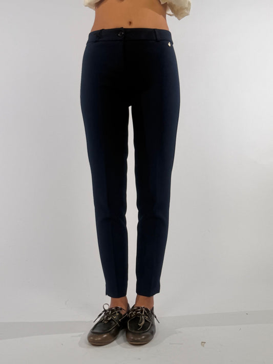 Pantalone sigaretta