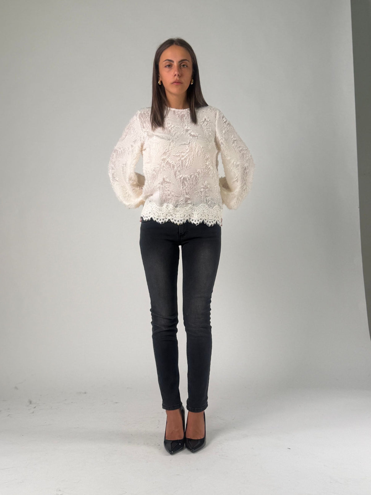 Blusa ml jacquard con pizzo