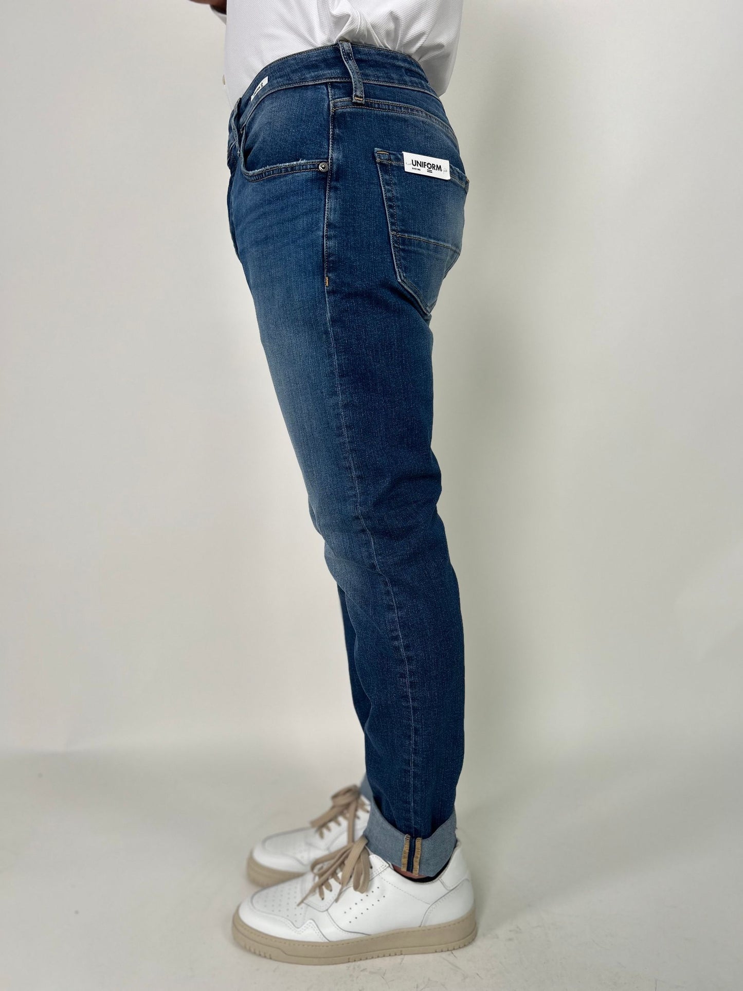 Jeans lavaggio scuro fit regular
