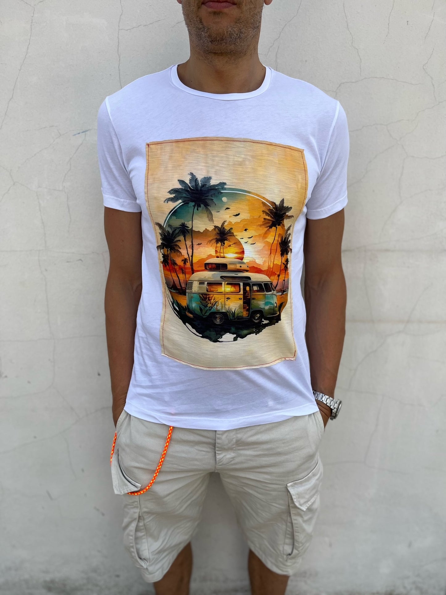 Trepuntonove tshirt mezza manica camioncino palme BIANCO