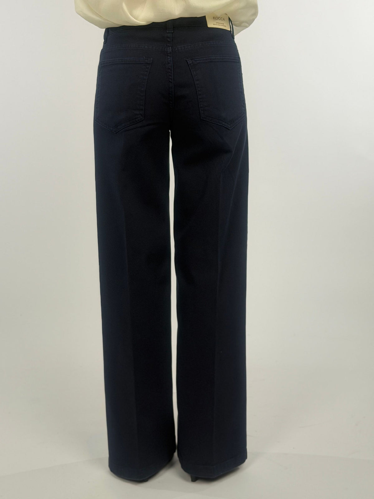 Pantalone cinque tasche con punti luce