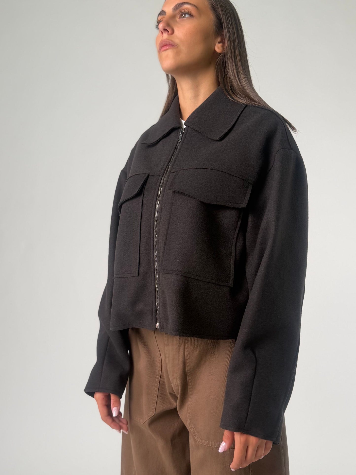 Giubbino cropped con tasconi